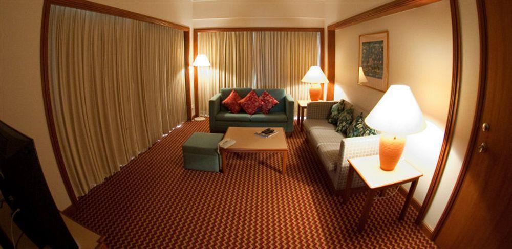 Parkcity Everly Hotel Miri Extérieur photo