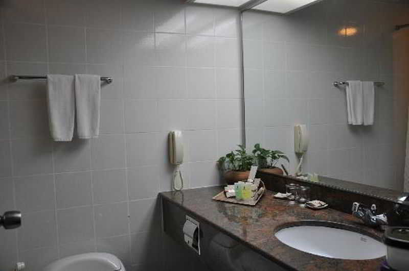 Parkcity Everly Hotel Miri Extérieur photo