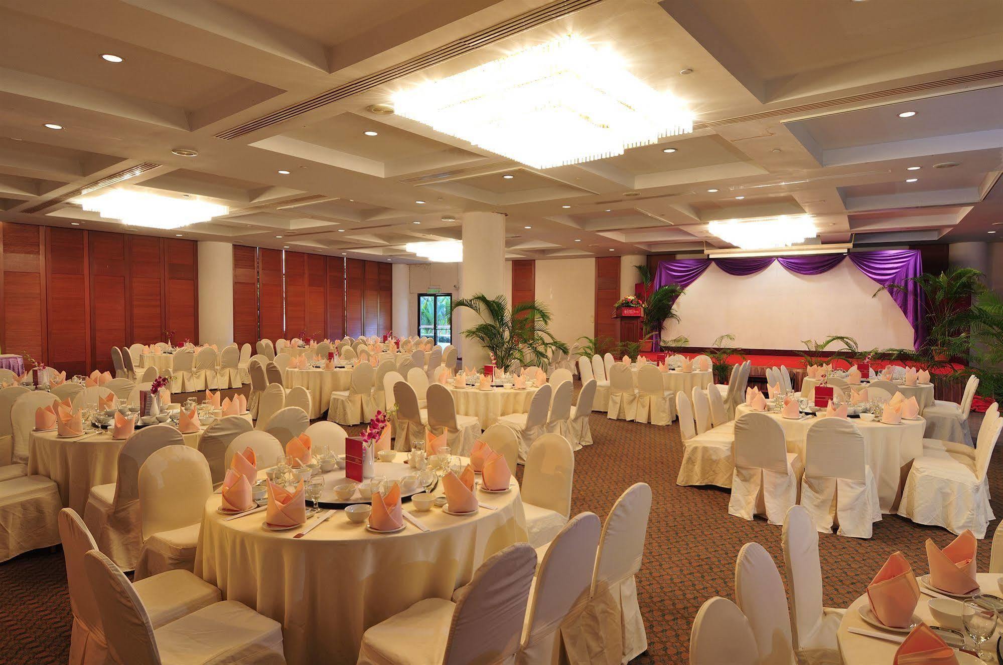 Parkcity Everly Hotel Miri Extérieur photo